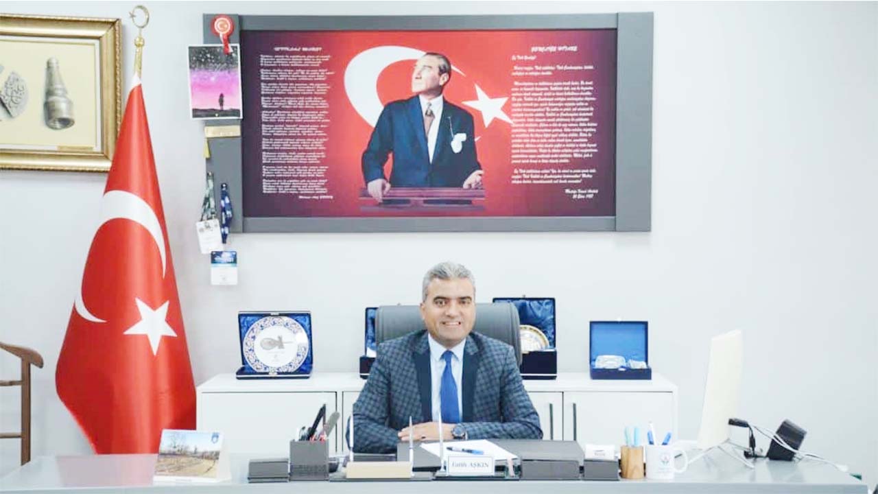 Çankaya’da Gurur: Hacı Ömer Tarman Anadolu Lisesi Bir Kez Daha eTwinning Okulu!