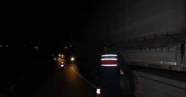 Jandarma ve polis Tekirdağ sınırını tuttu, araçlar geri gönderiliyor
