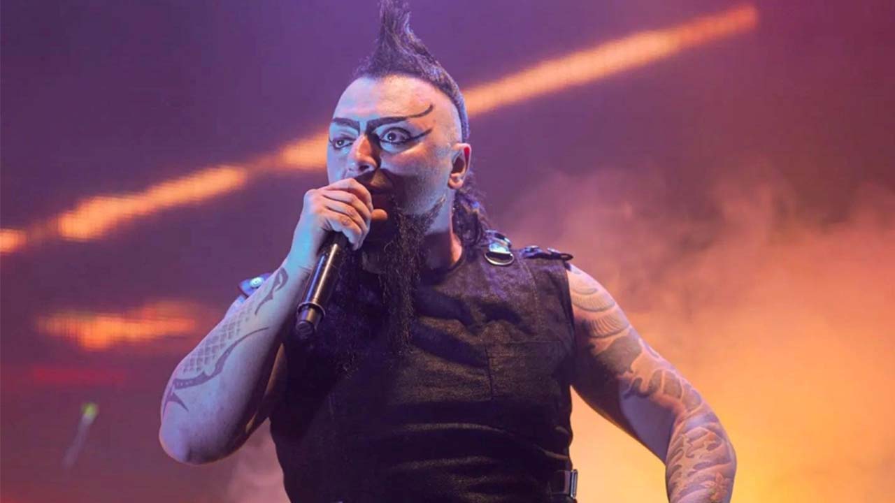 Yozgat’tan rock müziğin zirvesine uzanan sanat yolculuğu: Hayko Cepkin Kimdir?