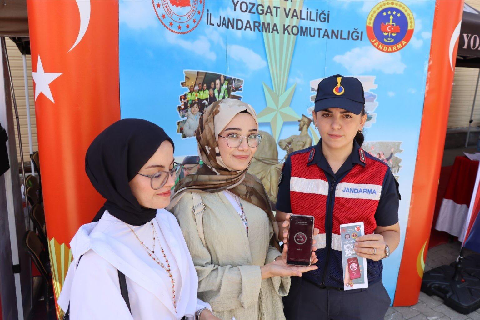 Yozgat Tarım Fuarı’nda Kadına Karşı Şiddetle Mücadele Standı Açıldı