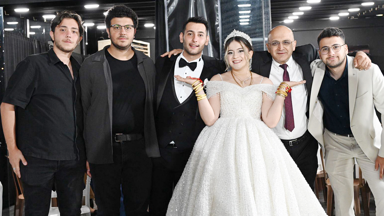 Yozgat’ta Görkemli Düğün: Korkmaz ve Karadavut Ailelerinin Mutlu Günü