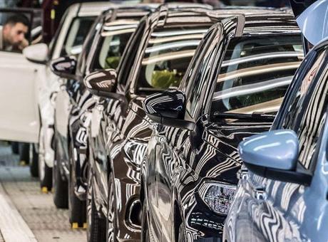Kredi ile Araç Alacaklar Dikkat! Taşıt Kredisi Faizleri Kritik Eşiğin Altına Geriledi