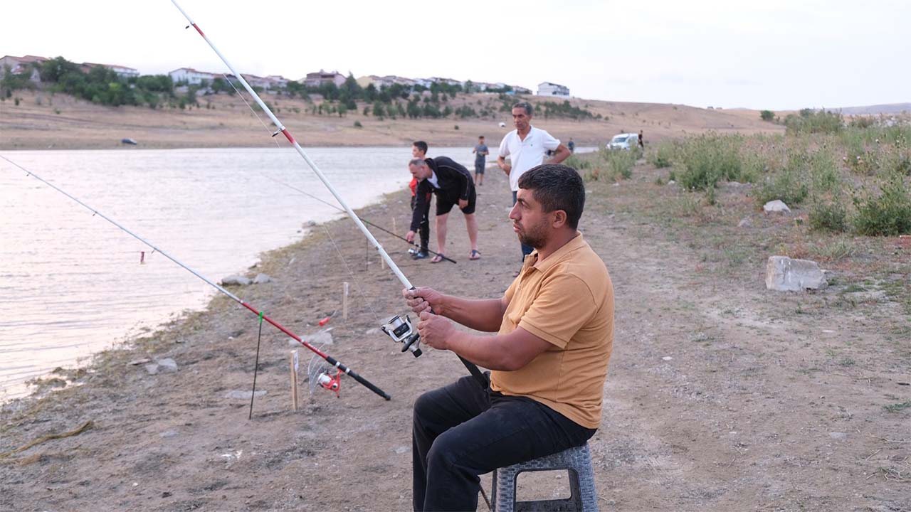 Sorgun’da SORFEST Rüzgarı: Olta Balıkçılığı Turnuvası Renkli Anlara Sahne Oldu