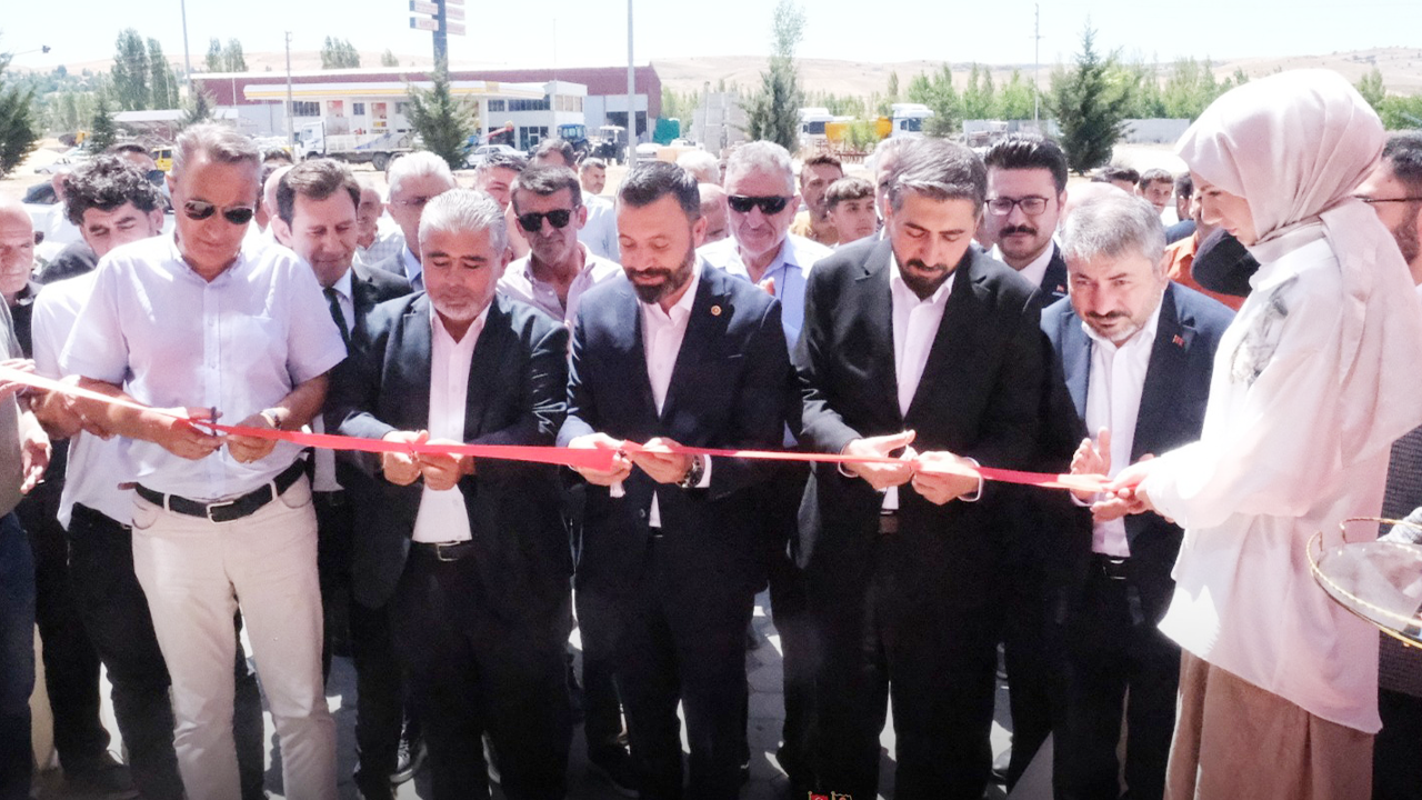 Yozgat’ın Saraykent İlçesi’nde Güzelce Süt Ürünleri Fabrika Satış Mağazası Açıldı