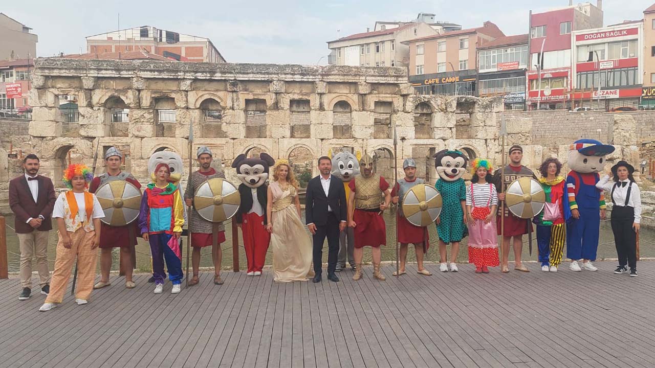Sarıkaya’da Yaz Festivali Başladı: Muhteşem Konserlerle Unutulmaz Bir Akşam