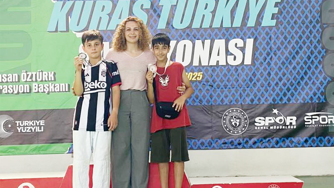 Yozgatlı Minik Kuraşçılardan Türkiye Şampiyonası’nda Büyük Zafer