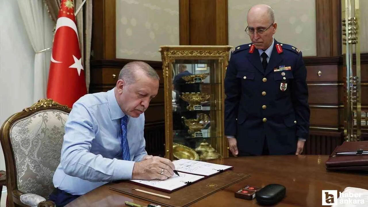 YAŞ Kararları Açıklandı: 2025 Yılı Terfi ve Emeklilik Listesi Yayımlandı