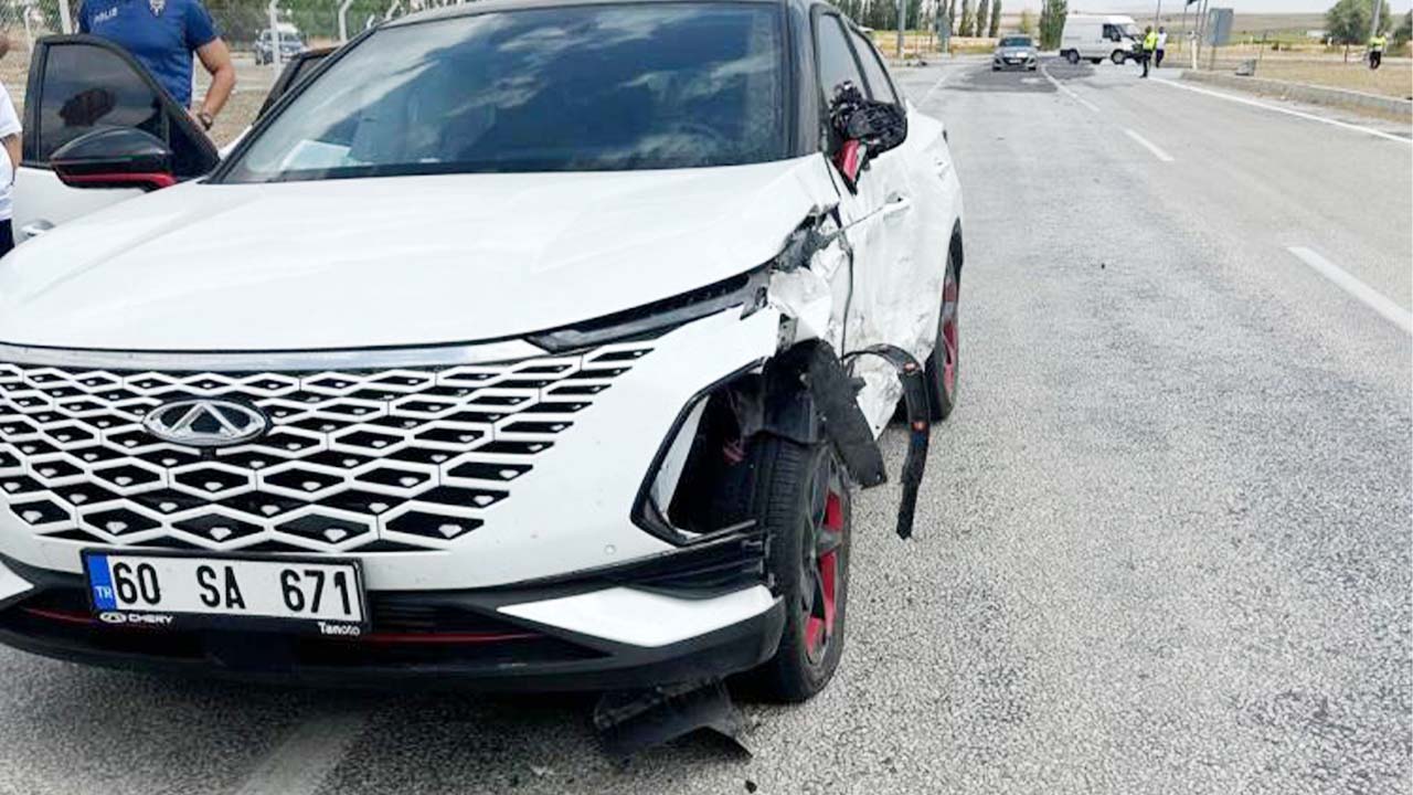 Alaca-Yozgat Eski Yolunda Kaza: 1 Kişi Yaralandı
