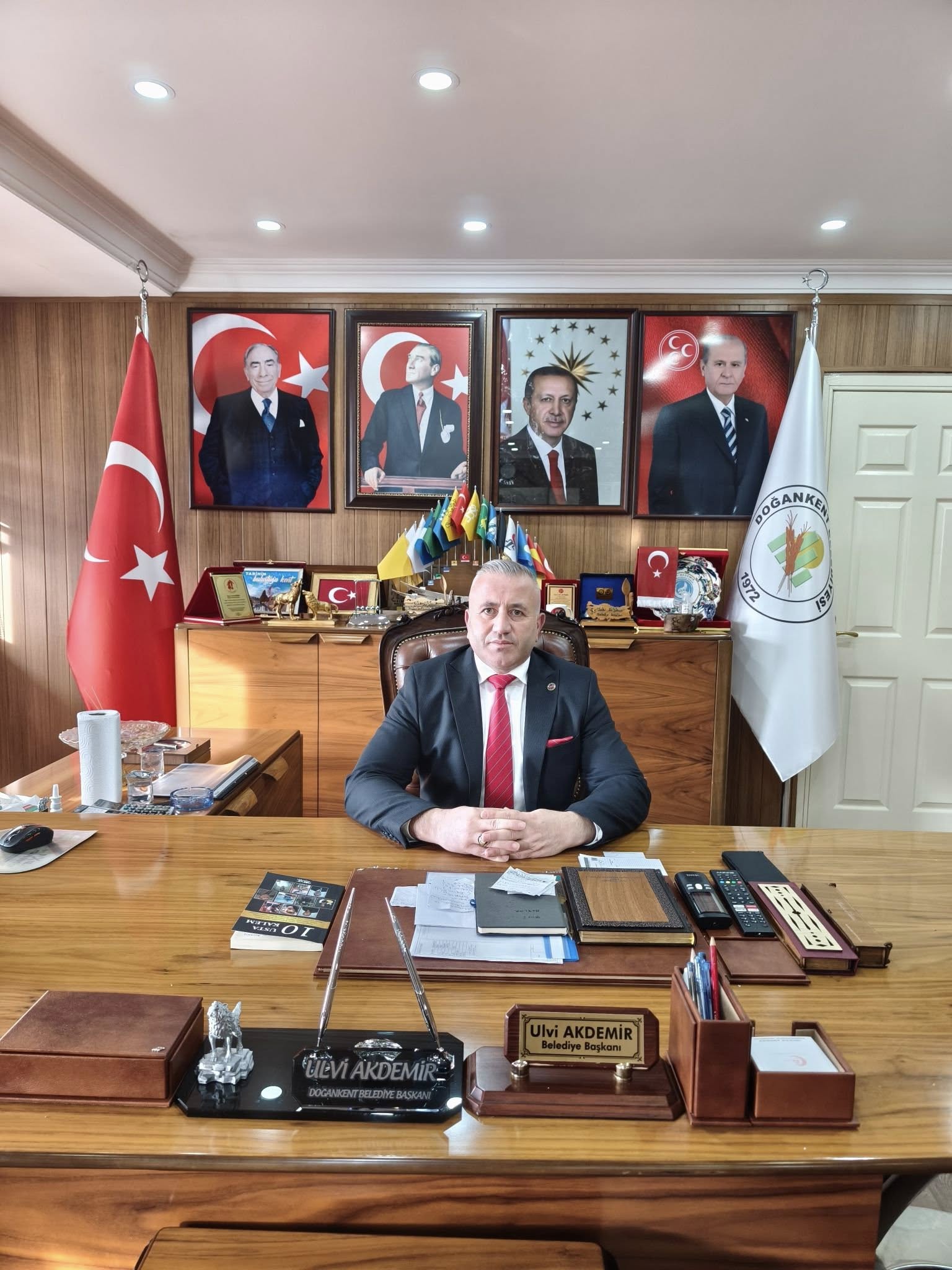 Doğankent Belediyesi’nden Öğrencilere Kırtasiye ve Giysi Desteği