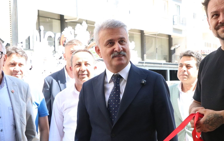 AK Partili Belediye Başkanı Ahmet Sungur Gözaltına Alındı