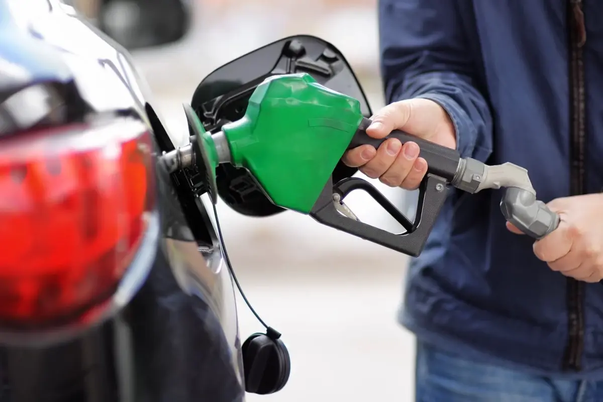 Benzine Zam Geliyor! Araç Sahipleri Yeni Fiyatlara Hazırlıklı Olmalı
