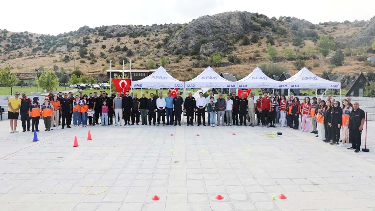Çekerek’te AFAD Gönüllüleri Buluştu: Afet Bilinci İçin El Ele