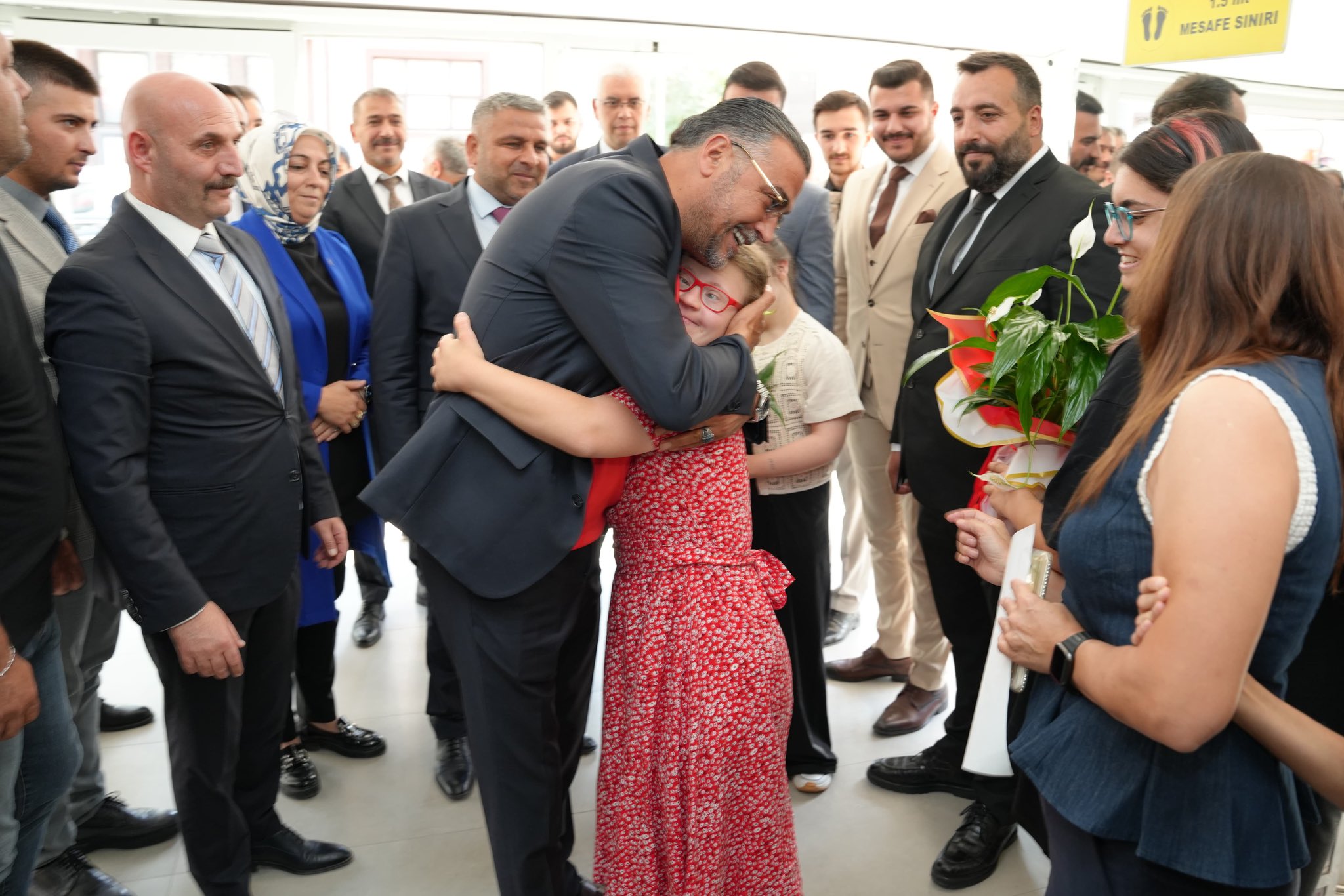 MHP Ankara İl Başkanı Alparslan Doğan’dan Özel Çocuklara Anlamlı Ziyaret