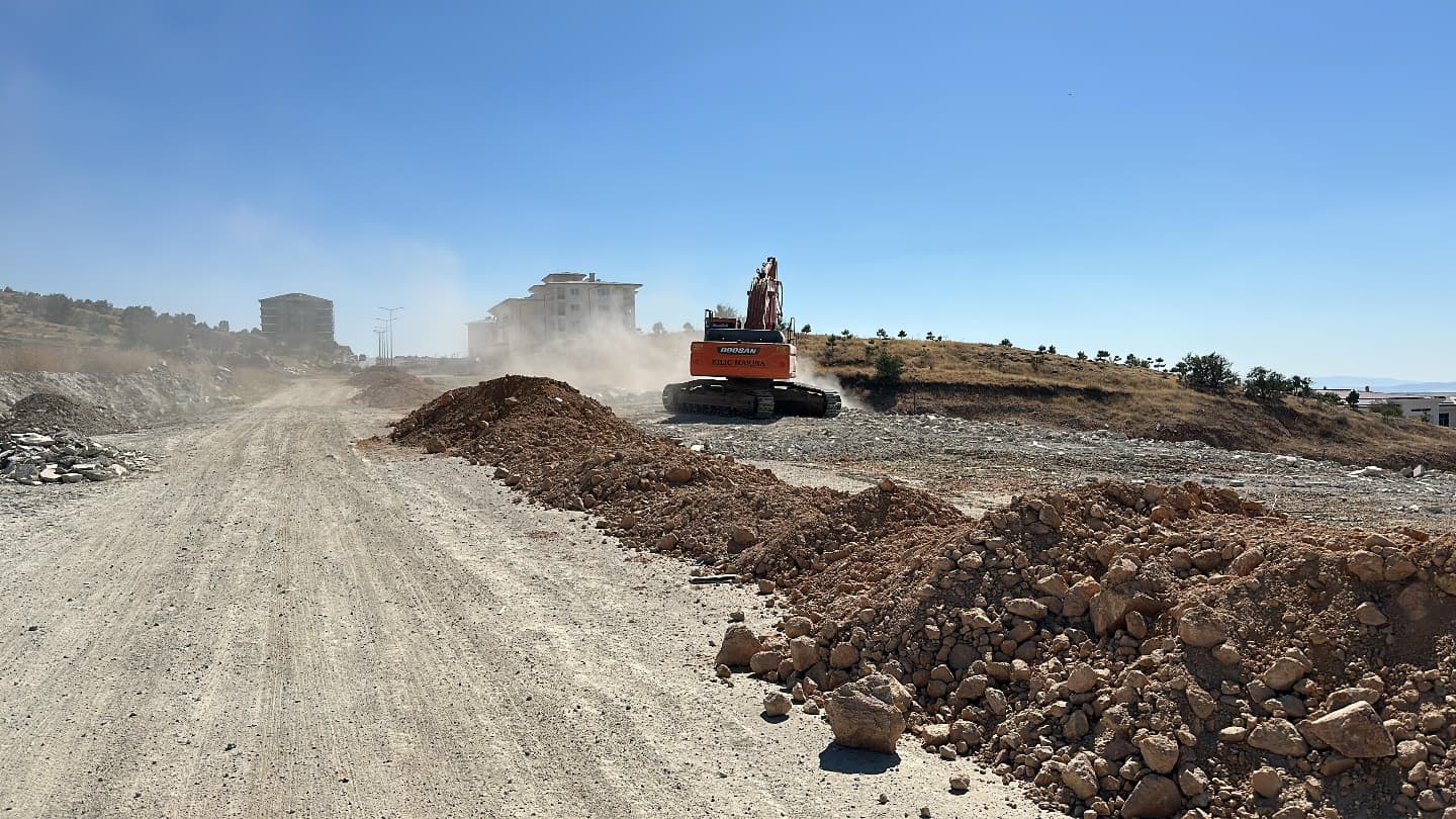 Yozgat Belediyesi Yeni Cadde ve Bulvar Çalışmalarına Hız Verdi