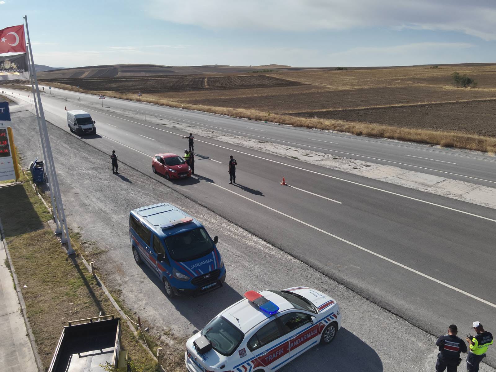 Yozgat’ta Jandarma Trafik Kurallarına Uyum İçin Sahada