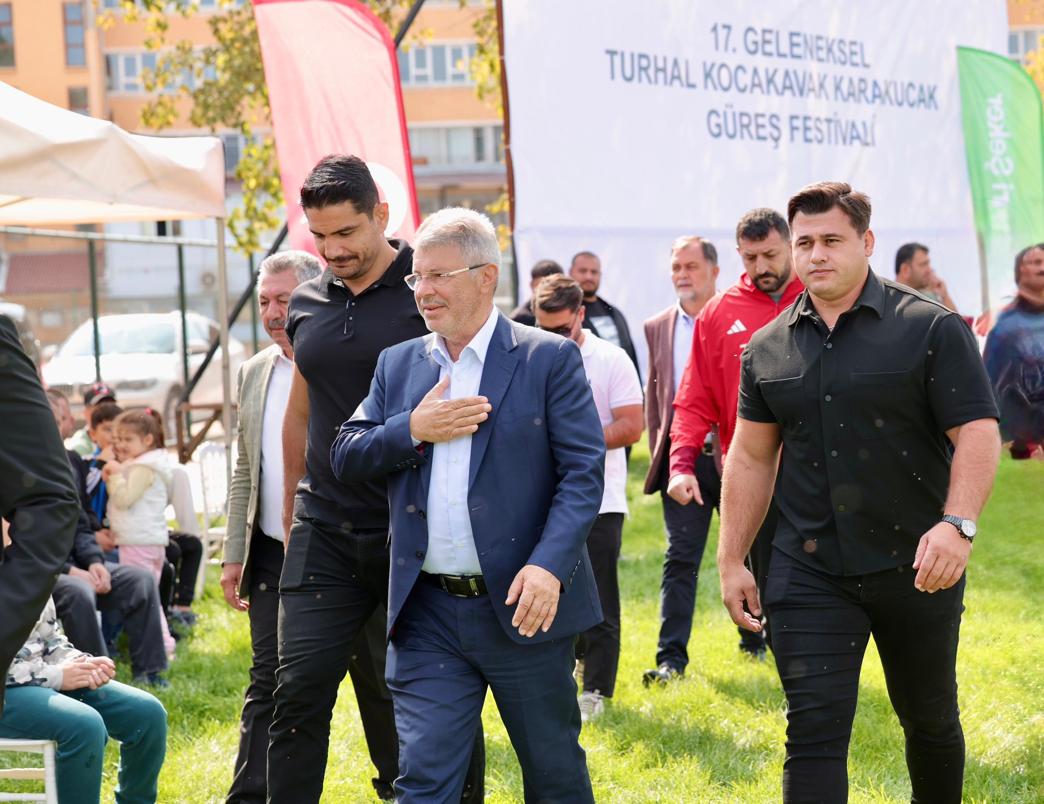 Yozgatlı Milli Güreşçi Rıza Kayaalp'e Turhal'da sevgi seli