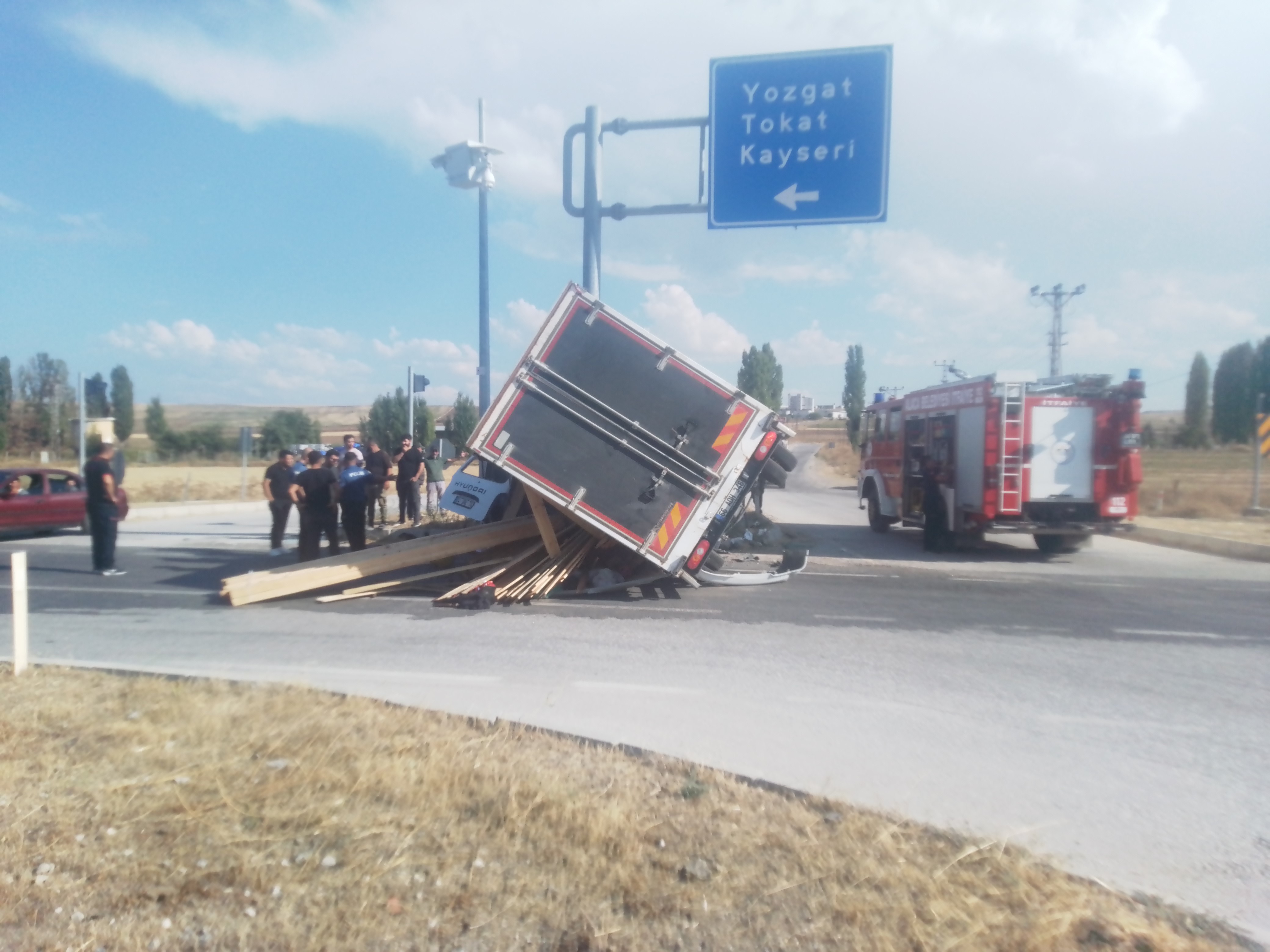 Yozgat'tan odunları yükledi Çorum'u geçemedi: 5 yaralı var!