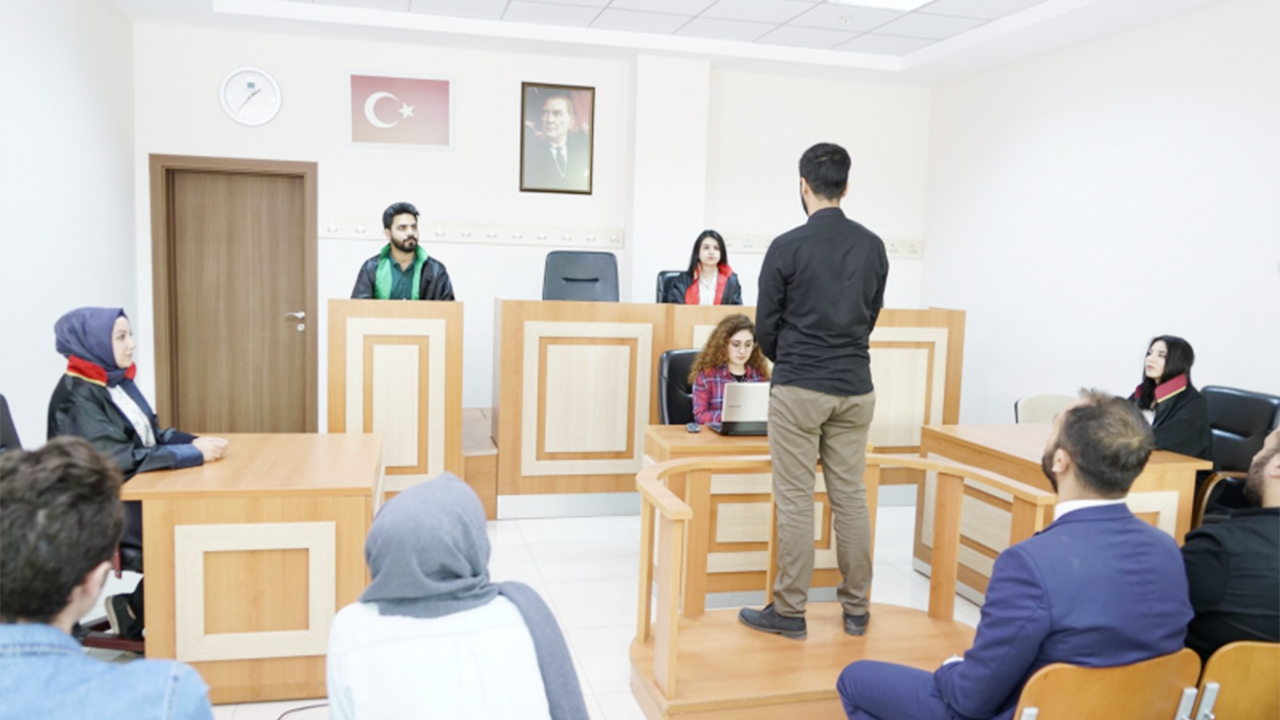 Mahkeme Büro Hizmetleri Bölümü Nedir