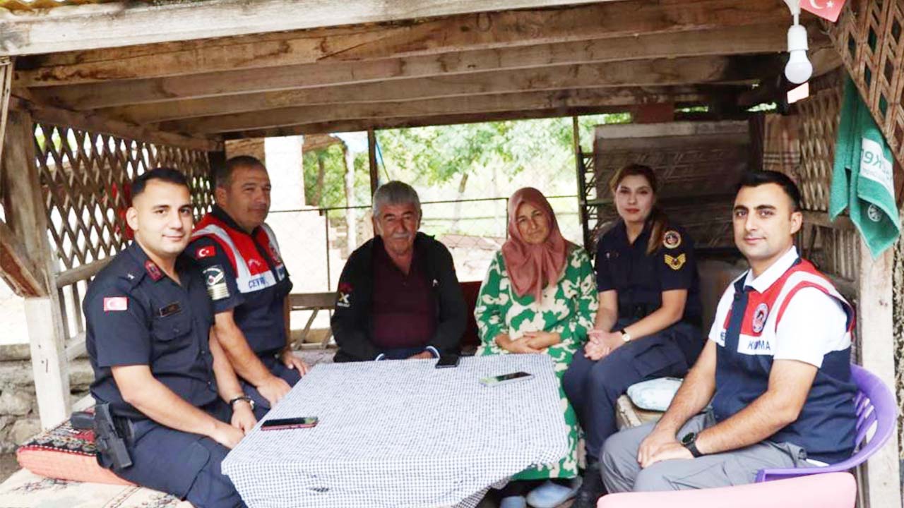 Şefaatli’de 38 Yıllık Evlilikleri İle Gençlere Örnek Oldular!