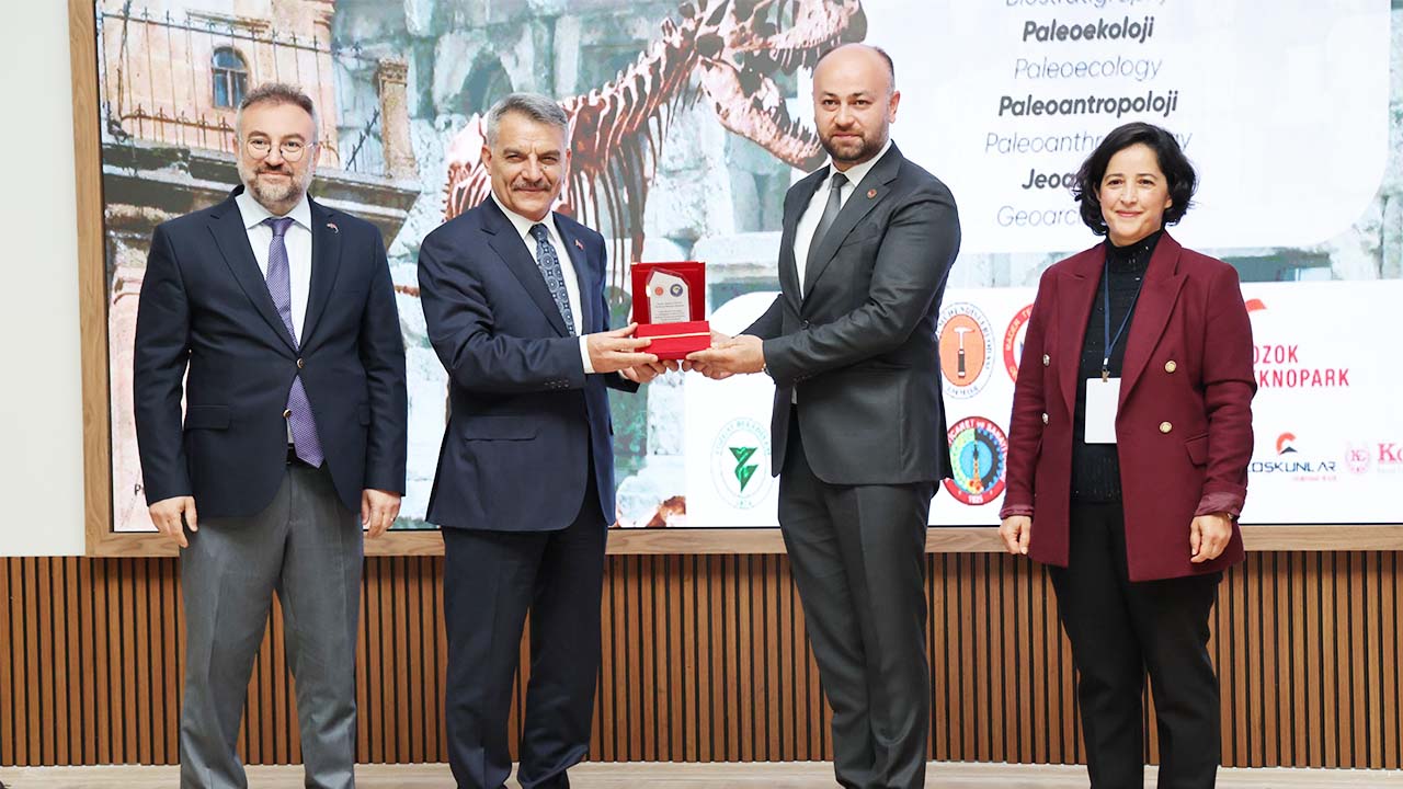 Bilim Dünyası Yozgat’ta Buluştu: Dolu Dolu Bir Çalıştay