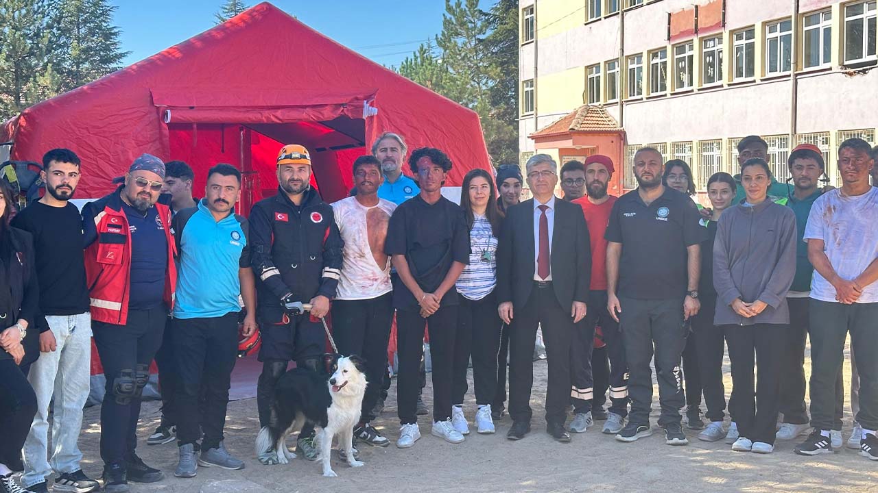 Yozgat’ta UMKE ve 112 Ekiplerinden Başarılı Deprem Tatbikatı
