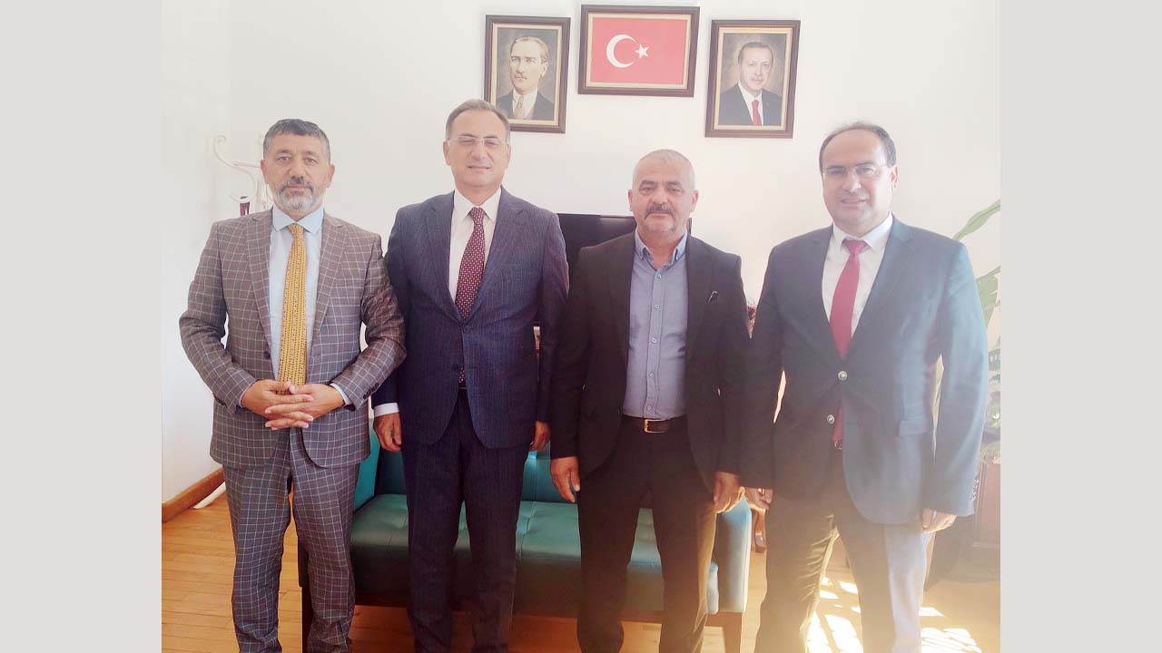 Yozgat Kadışehri ve Köyleri Yardımlaşma Derneği’nden Altındağ Belediyesi’nin Yozgatlı Müdürüne ziyaret