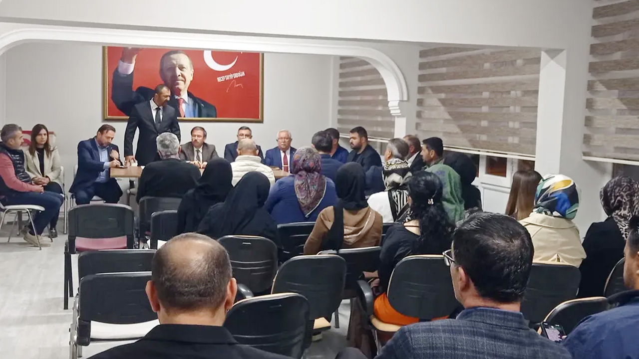 AK Parti Yerköy İlçe Danışma Meclisi Toplantısı Yoğun Katılımla Gerçekleştirildi