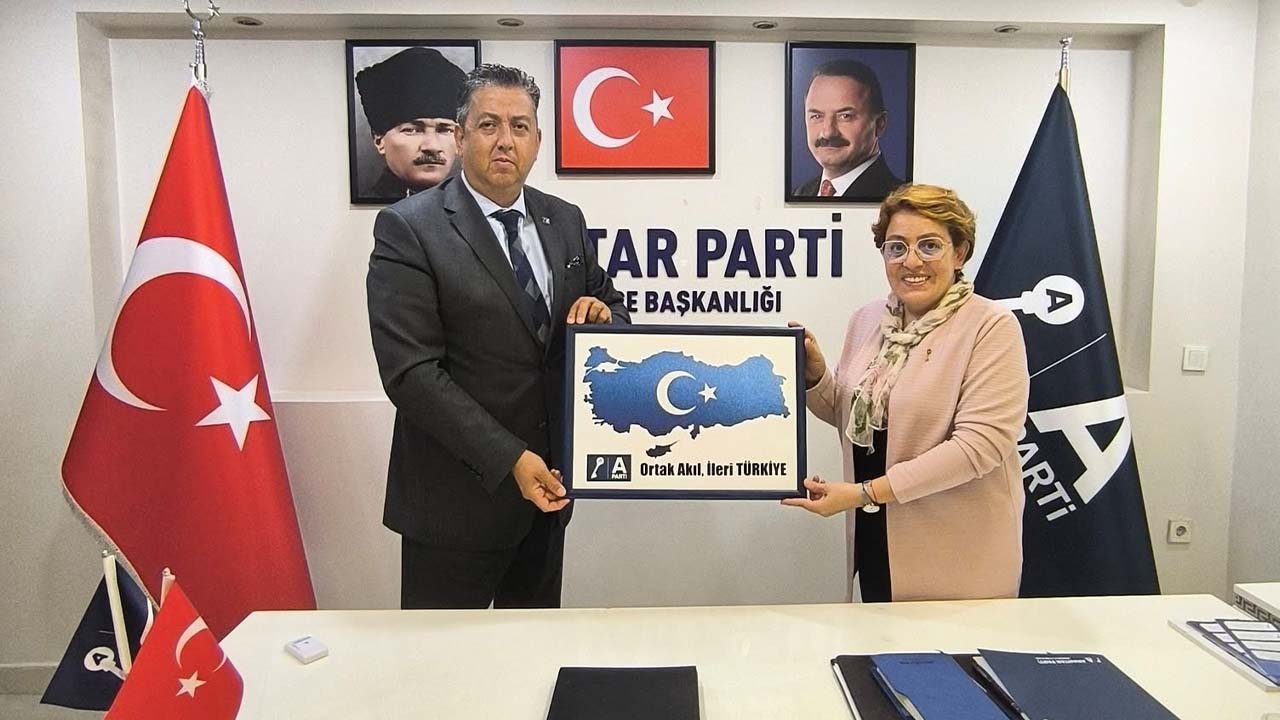 Anahtar Parti İstanbul'da Güçleniyor: Yozgatlı İş İnsanı Hacı Mehmet Altındaş Dönemi Başladı!