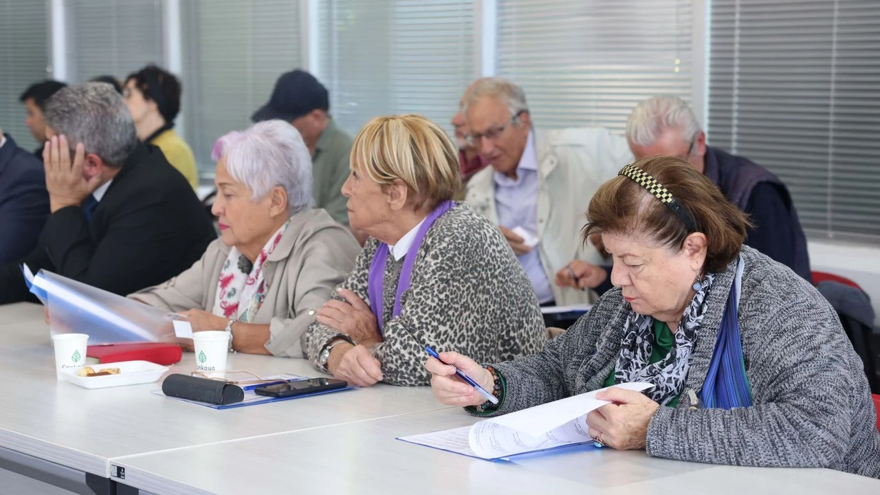 Çankaya’da “Platin Yıllar Akademisi” Eğitimi Başladı