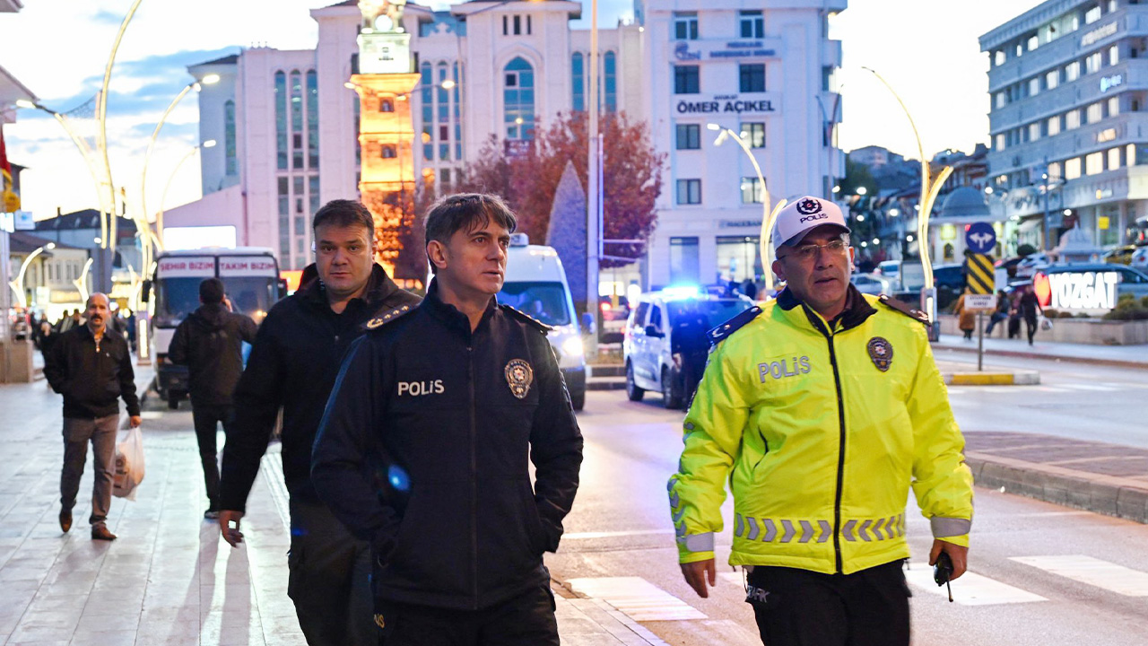 Yozgat’ta Trafik Güvenliği İçin Yoğun Denetim: Müdür Koç Sahada İnceleme Yaptı