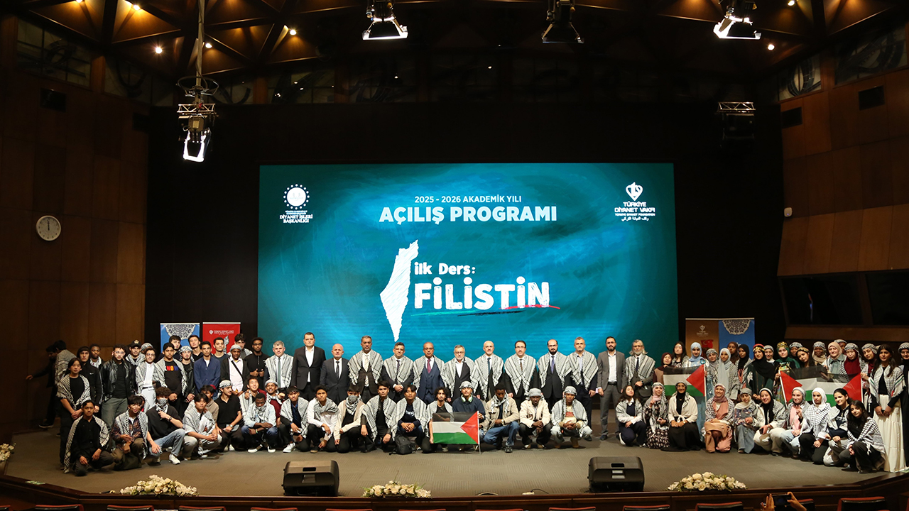 Türkiye Diyanet Vakfı’ndan İlk Ders Filistin Konferansı