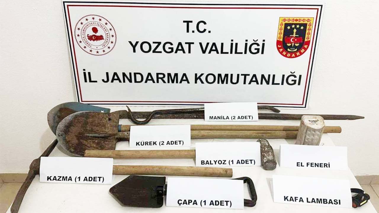 Yozgat’ta Baba-Oğul Kaçak Kazıda Suçüstü Yakalandı