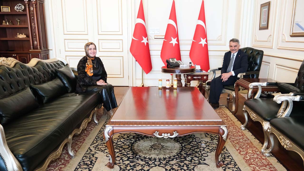 Yozgat Aydıncık’ın Coğrafi İşaretli Değeri Bağrıbütün Kavunu “Kavunella” Markasıyla Raflara Hazırlanıyor