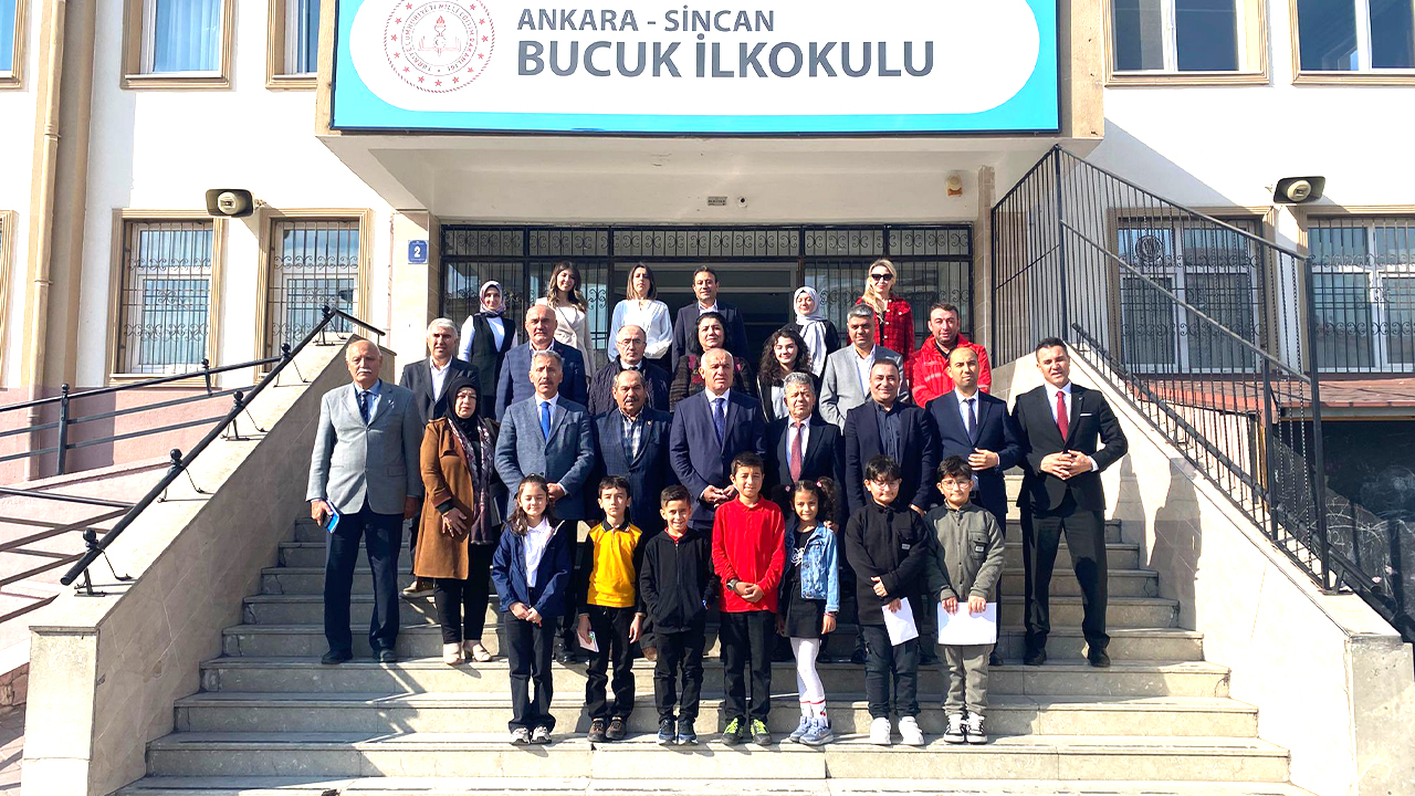 Ankara’nın bağışçı kaymakamı güç veriyor