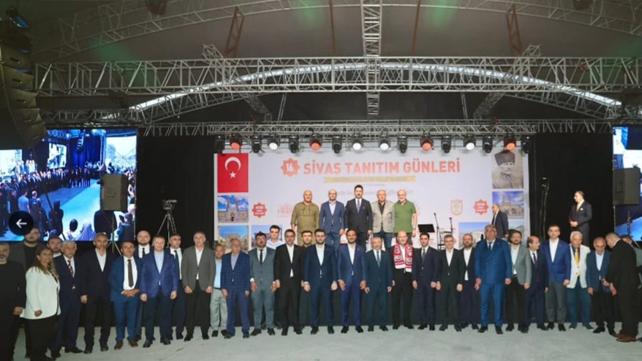 AK Parti İstanbul Milletvekili Süleyman Soylu’ya Sivas Günleri’nde Yoğun İlgi