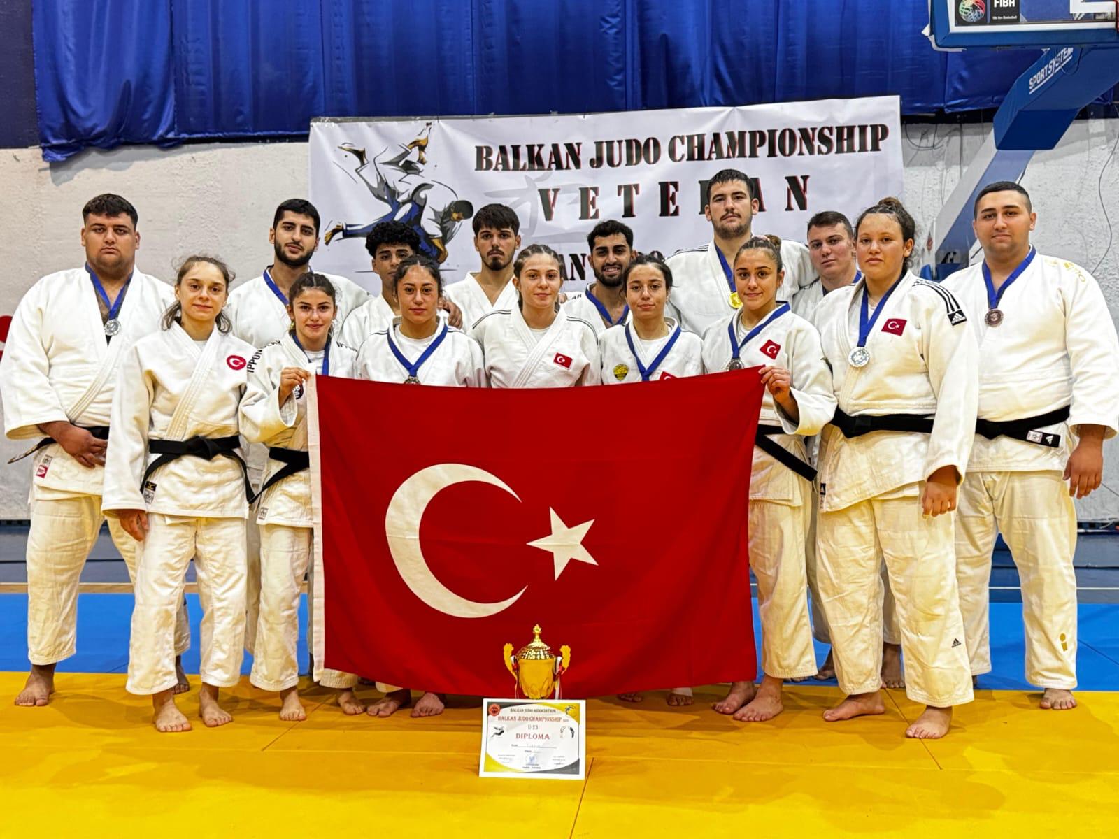 Yozgatlı Gülşen Cingiz, Balkan Judo Şampiyonası’nda Bronz Madalya Kazandı