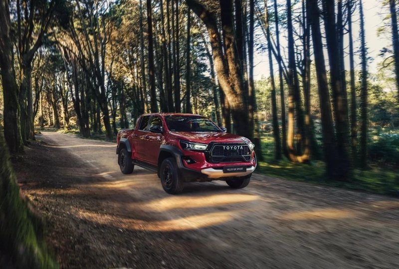 Toyota’dan Ekim Ayına Özel Kampanya: B Sınıfı Fiyatına Hilux!