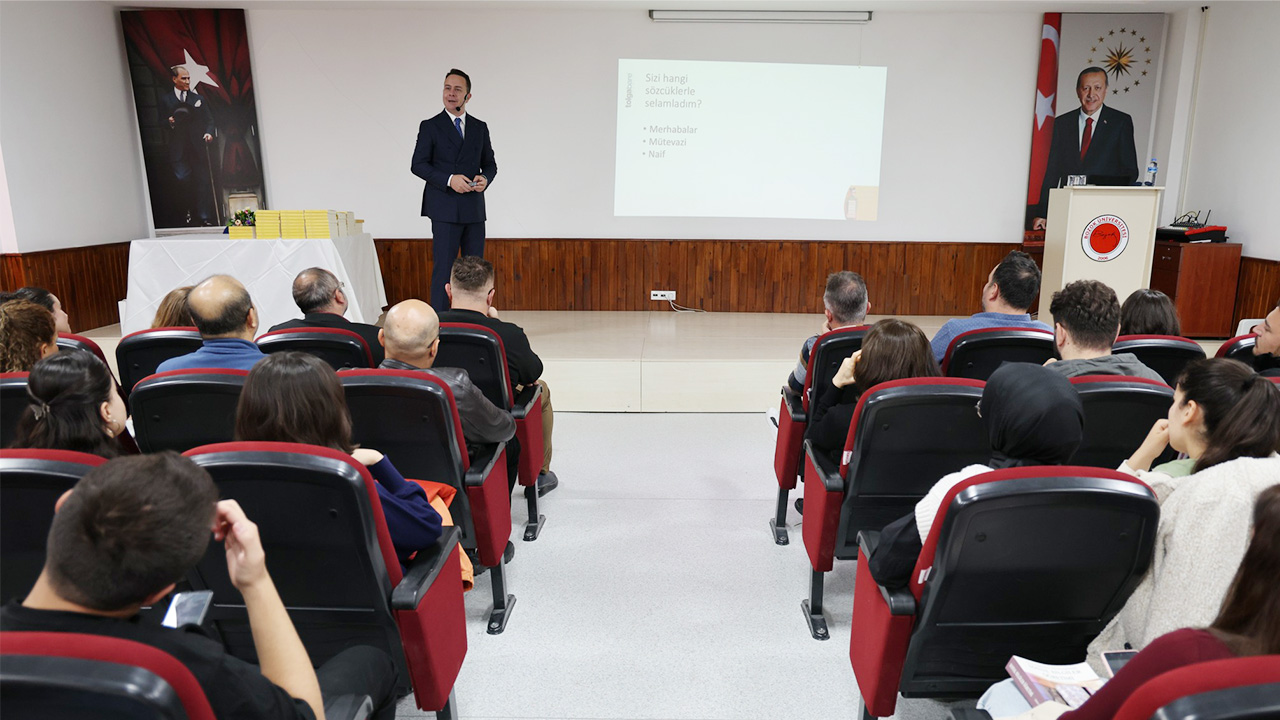 Bozok Üniversitesi’nde Türkçeye Vefa: “Haydi Türkçe Konuşalım” Programı Yoğun İlgi Gördü