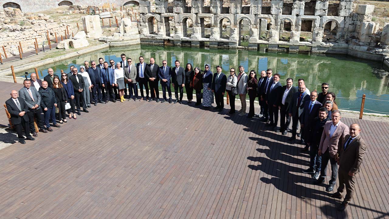 Yozgat Bozok Üniversitesi Senatosu Sarıkaya’da Geleceği Planladı!