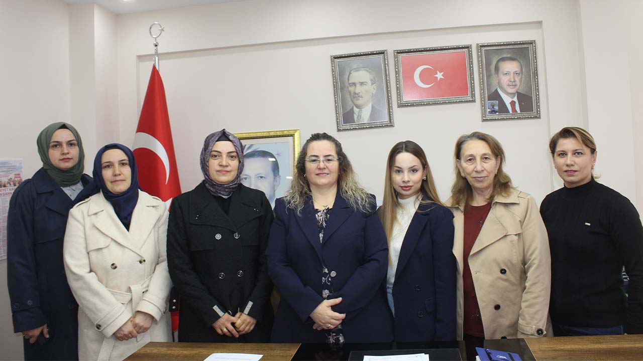 Yozgat’ta AK Parti Kadın Kollarından Kadına Şiddete Kararlılık Mesajı