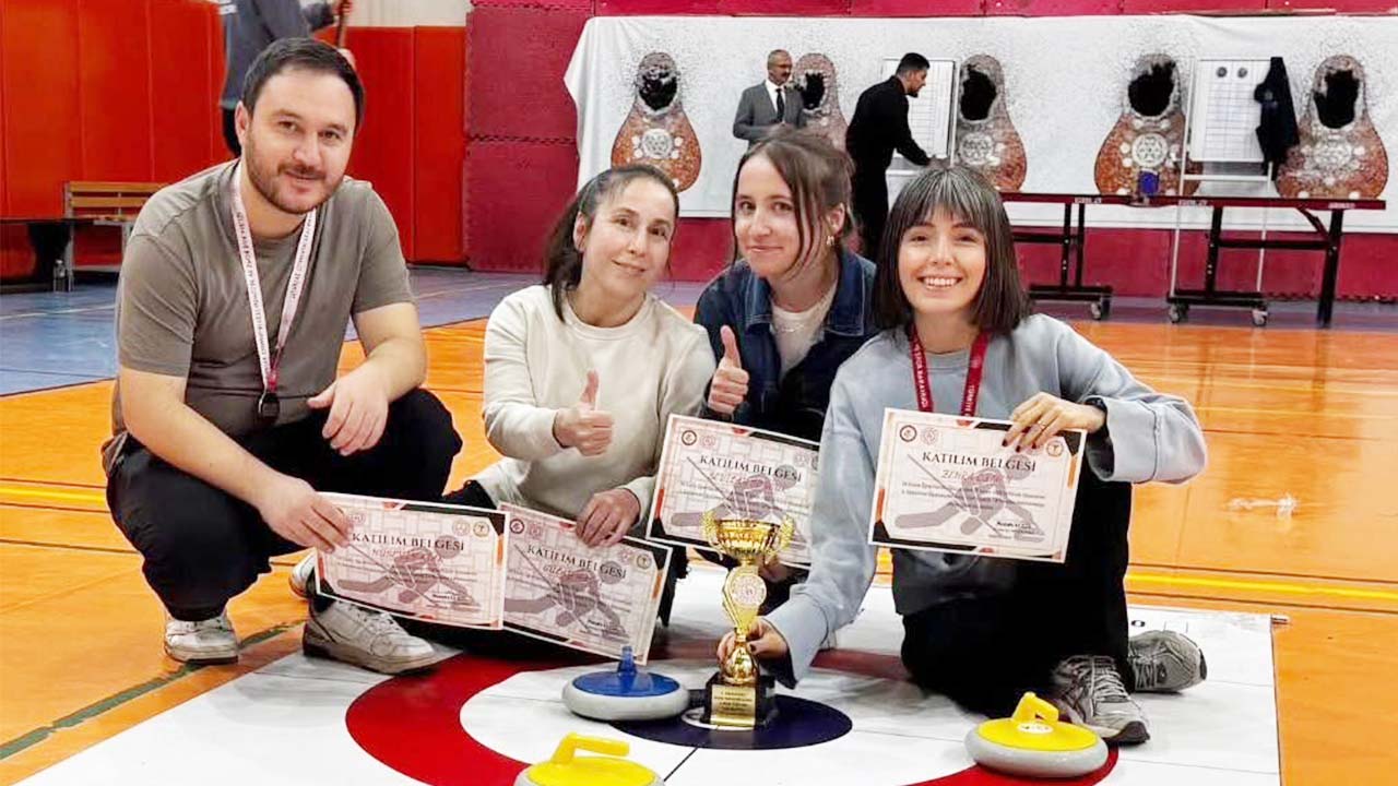 Ankara'da Özel Eğitim Öğretmenlerinden Spor Başarısı