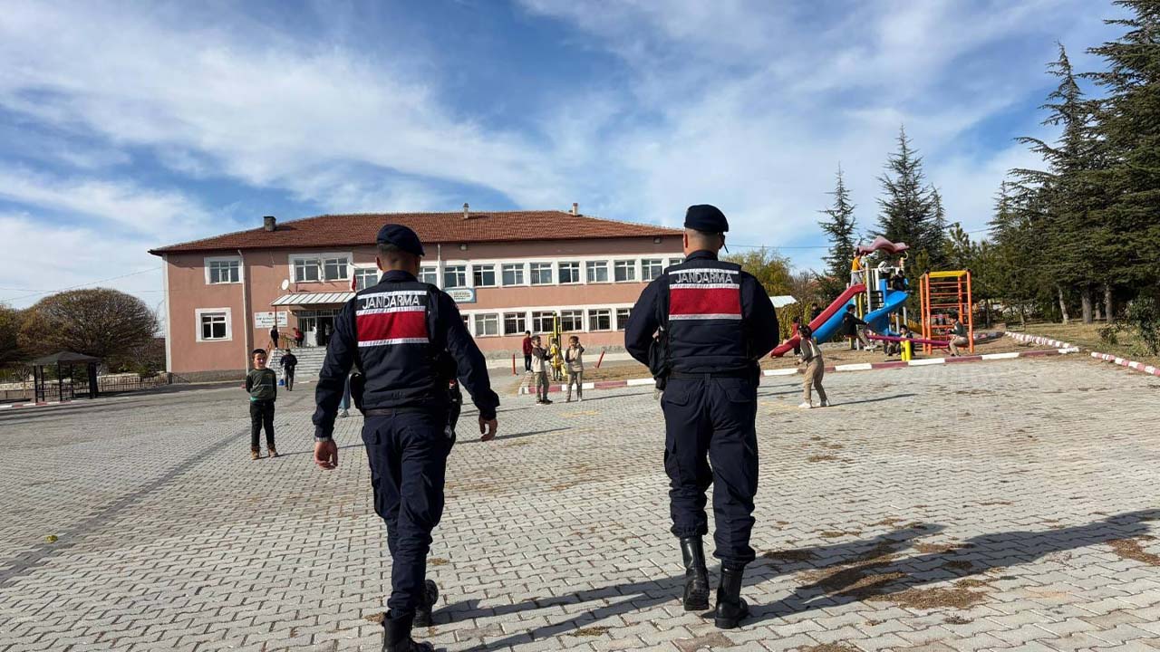Boğazlıyan’da Okul Çevrelerinde Huzur Operasyonu!