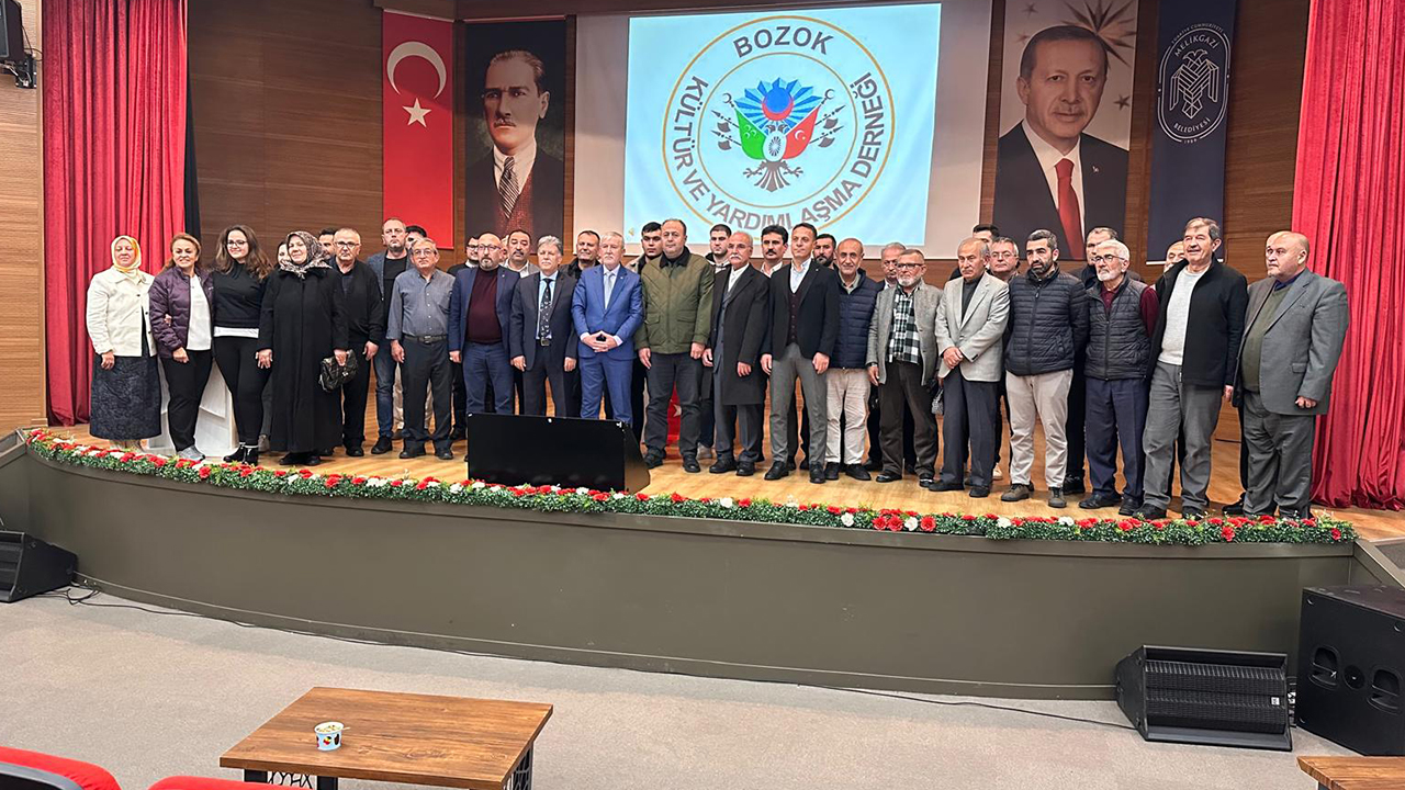 Kayseri’de Türk Dünyasına Genel Bakış Konferansı Yoğun İlgi Gördü