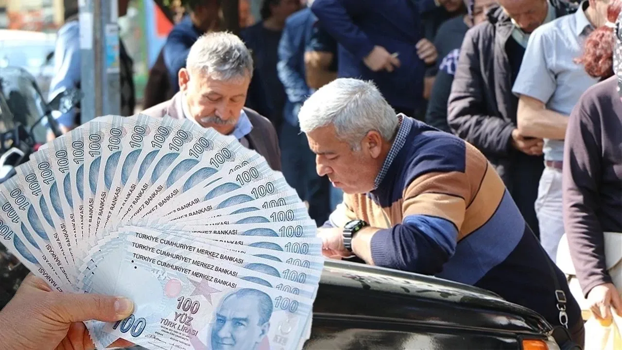 Emeklilik Dilekçesi İçin Son 53 Gün: Geç Başvuran Daha Düşük Maaş Alacak