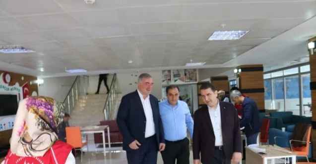 Başkan Turanlı, gençleri tebrik etti