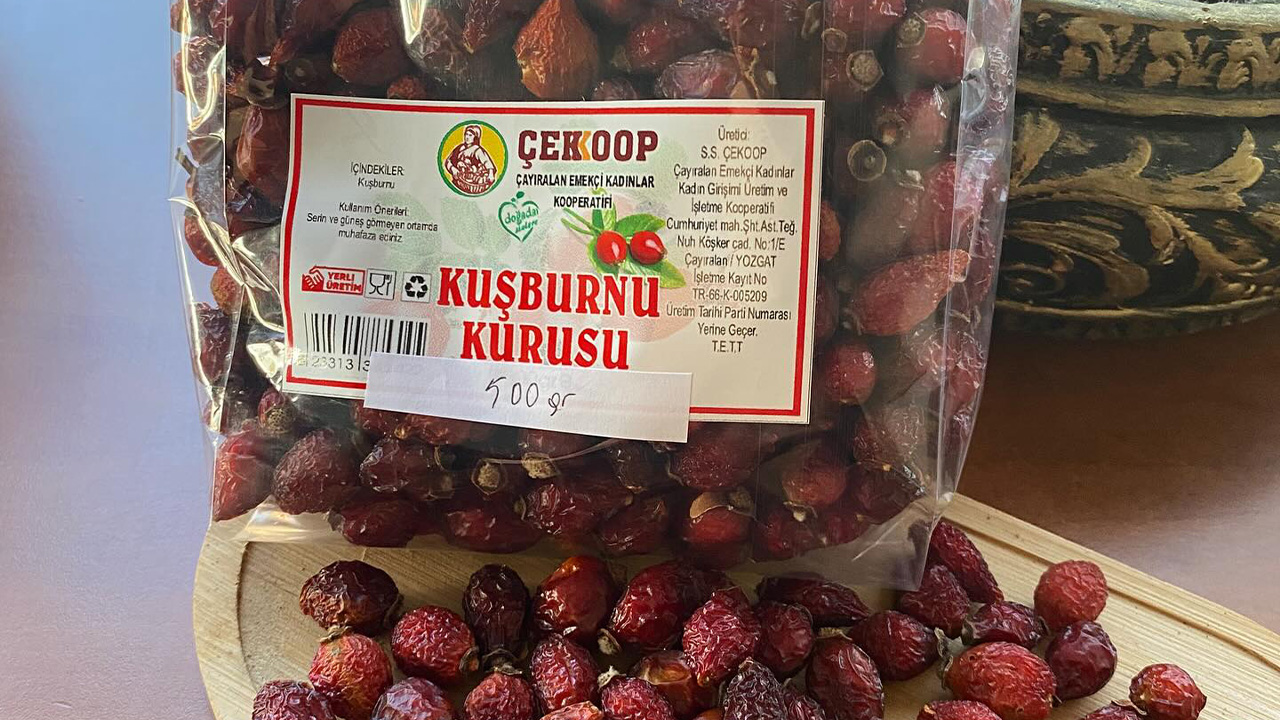 Çayıralan’ın Dağlarından Organik Kuşburnu Çayı