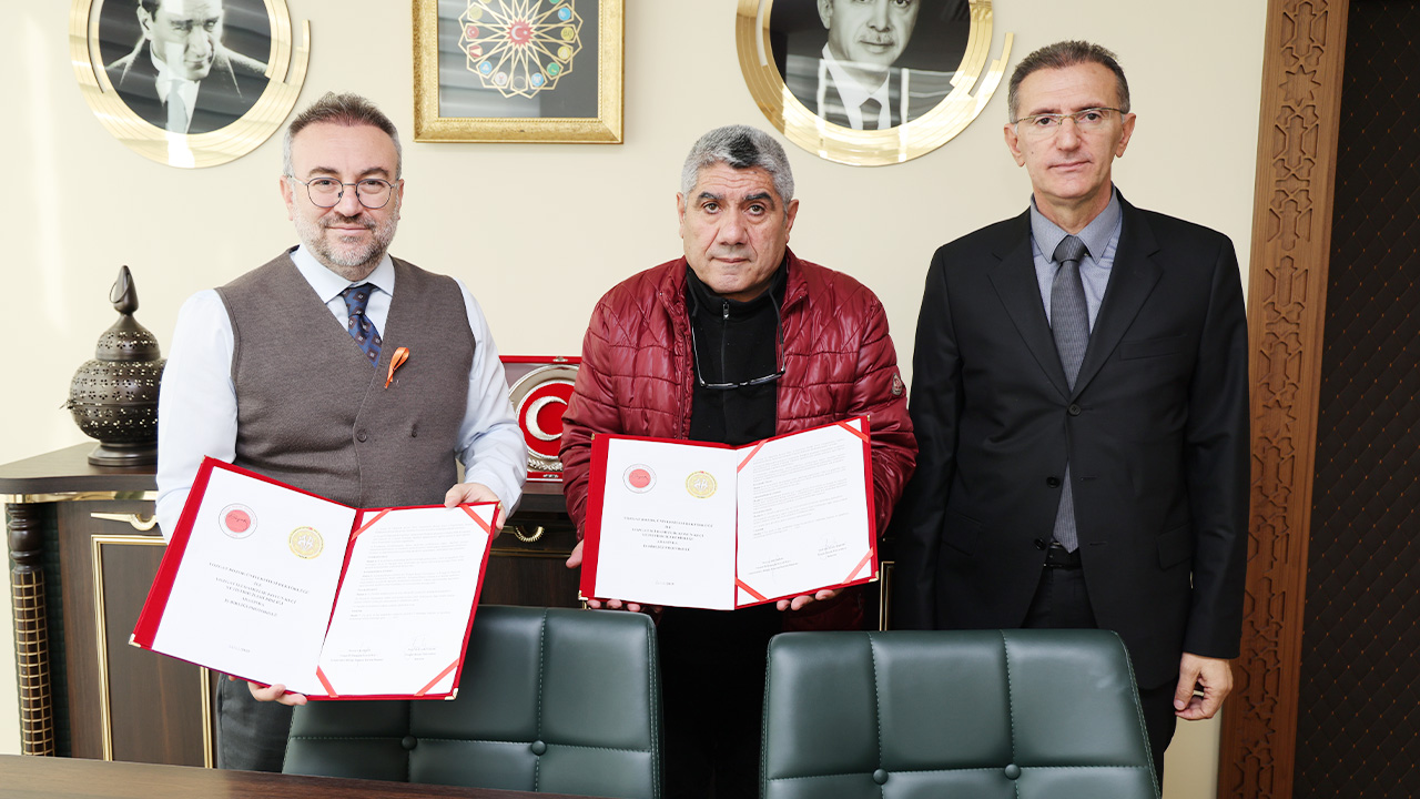 Yozgat Bozok Üniversitesi ile Damızlık Koyun Keçi Yetiştiricileri Birliği iş birliğine imza attı