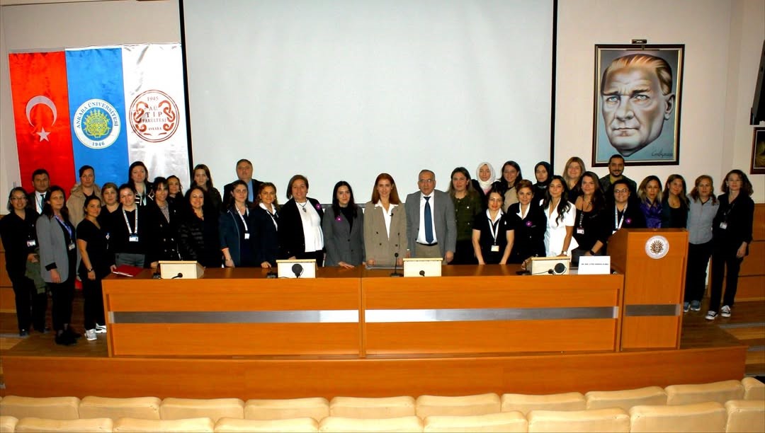 Ankara Üniversitesi Cebeci Hastanesi’nde Sağlık Çalışanlarına Yönelik Mindfulness Programı