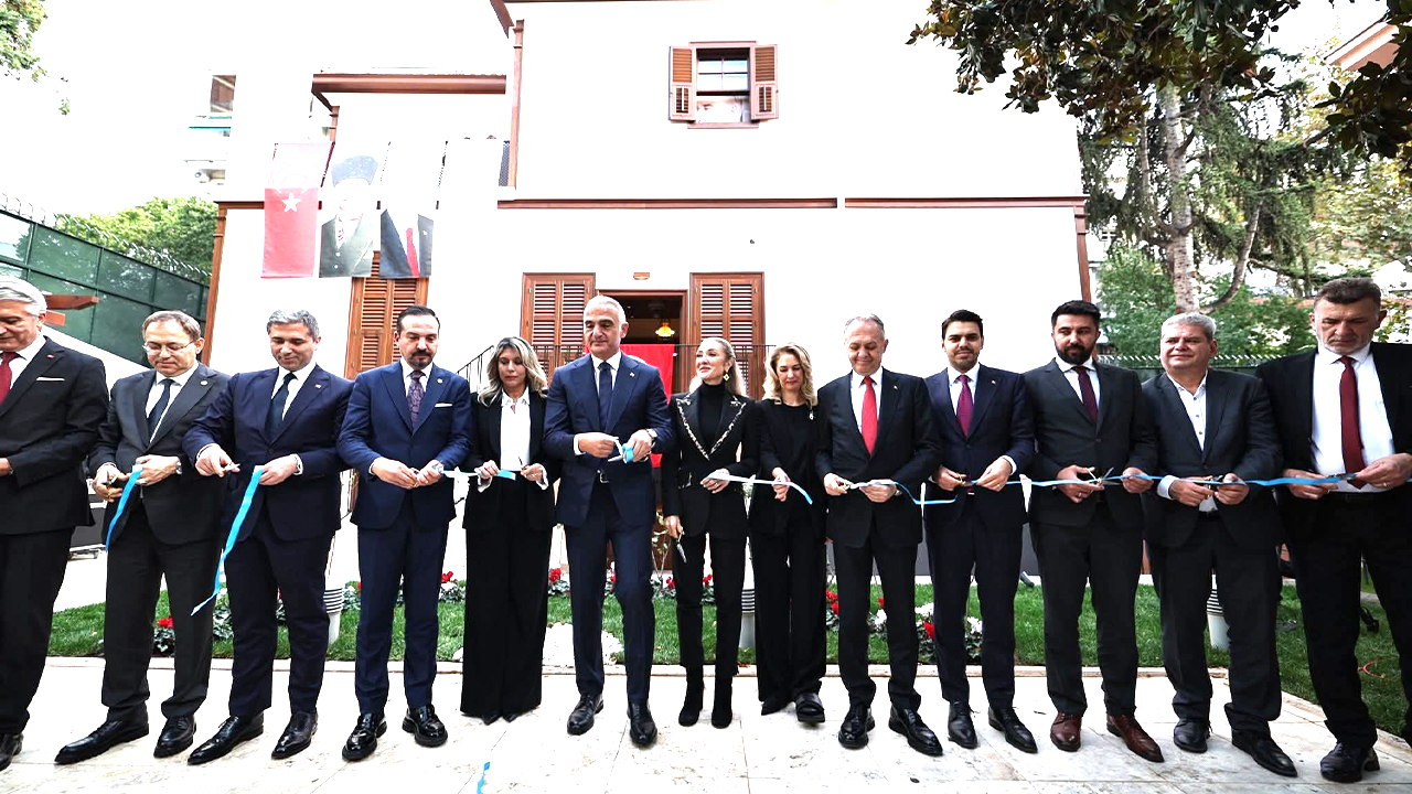 AK Parti Genel Başkan Yardımcısı Yozgatlı Hemşehrimiz Kürşad Zorlu; Bu mekan Bir Milletin Uyanışının Sembolüdür