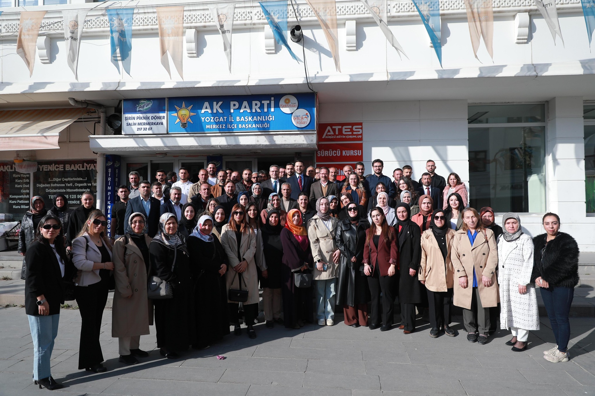 AK Parti Yozgat İl Başkanlığında Tanıtım ve Medya Başkanları Toplantısı